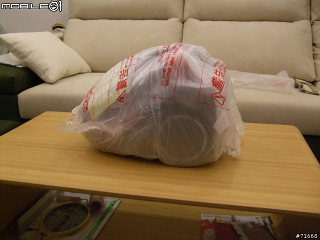 三菱氣旋式吸塵器TC-ZXA20STW-R試用心得(12/23補充粘塵滾筒圖片)