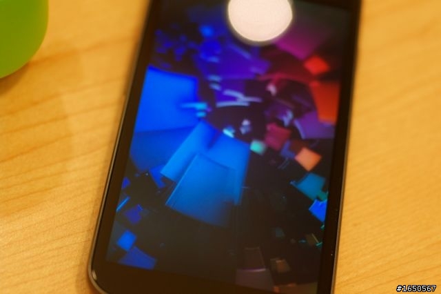 熱騰騰的Galaxy Nexus終於到手啦