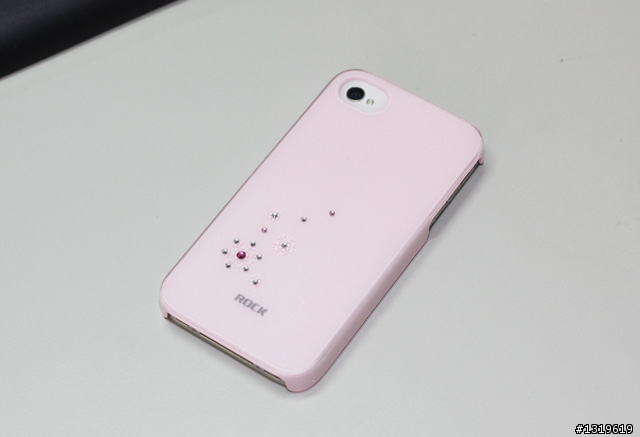 【分享】ROCK iPhone4/iPhone4S 夏花系列 VS 0.07mm 超薄裸殼