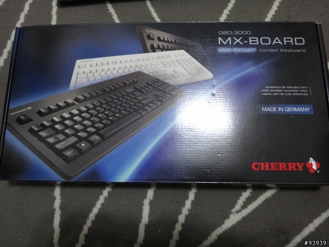 [簡易開箱]CHERRY G80-3000 白色 青軸