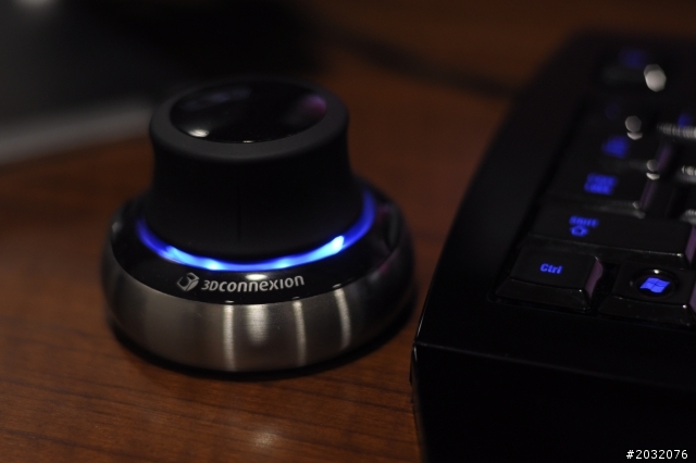 Razer Abyssus,DeathAdder, Lycosa鏡面特別版 不專業分享文