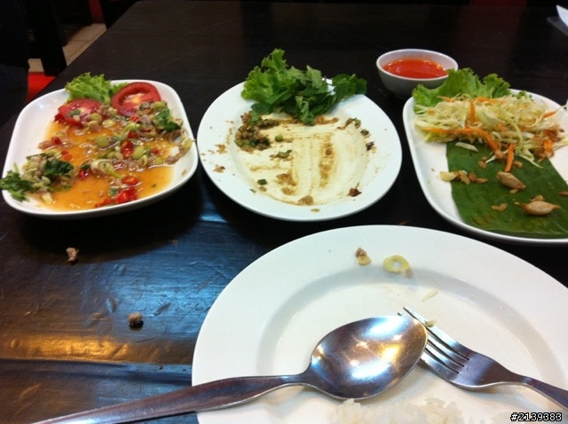 曼谷在地人東北小餐館