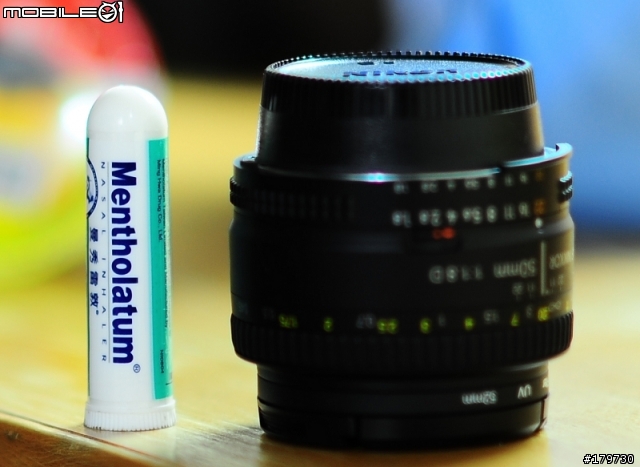 nikon 135mm f2  DC鏡的發色  內附135直出圖