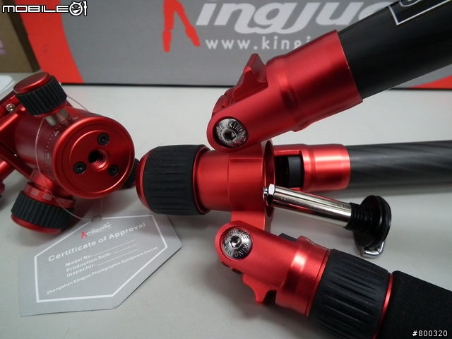 [分享] Kingjue CC-258 勁捷 四節 碳纖維 彩色腳架