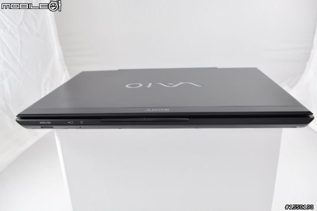 SONY VAIO - VPCSA33GW  遲來的開箱 [圖多!!!]