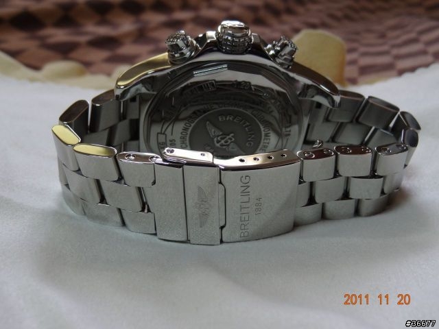 [開箱] Breitling Super Avenger 百年靈 超級復仇者 (圖多請見諒)