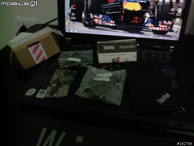 Lenovo Thinkpad 耳道式耳機