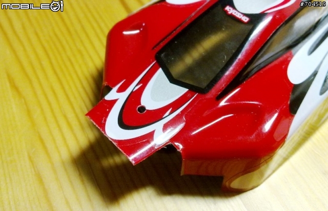 [DIY分享] 解決 Mini-Z Buggy 的 Lazer ZX-5 車殼前方歪斜的問題