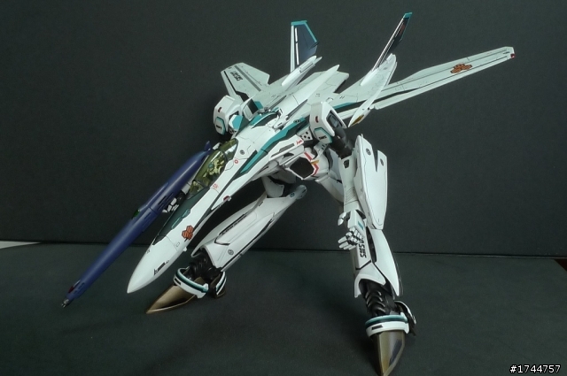 1/72 VF-25F 藍綠風格