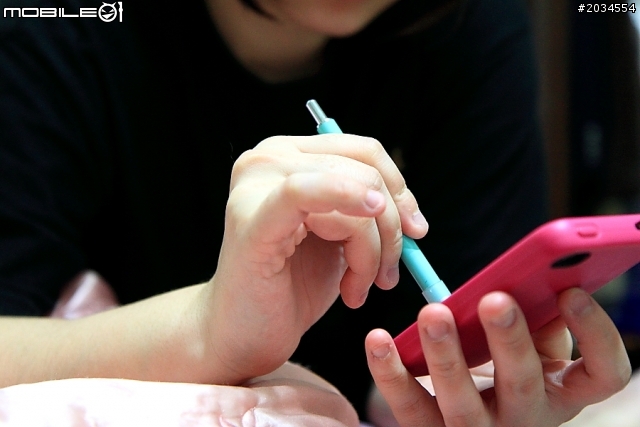 [分享]搶我老公的觸控筆 (超級亮橘)