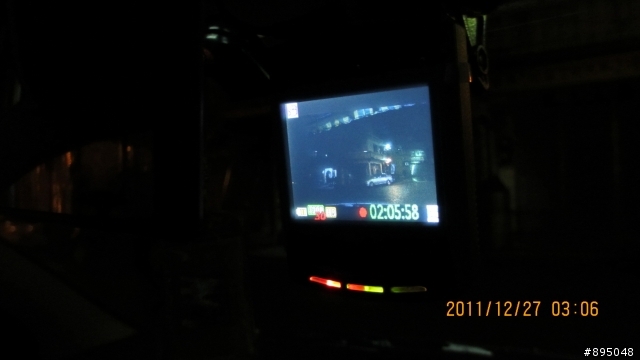 V737W 簡單式開箱!! 新增"韌體圖與影片"