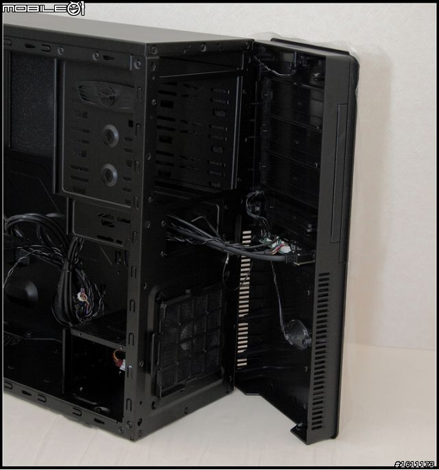 【開箱】靜音Silencio 550的平價孿生版CM Silencio 450機殼