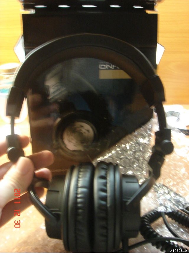 [開箱]{水貨}Denon HP700 +[請益] DAC和隨身聽抉擇