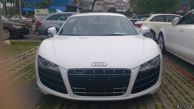 R8
