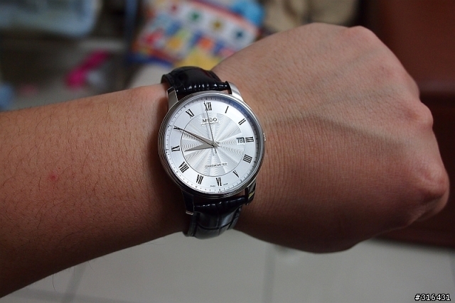 我的第一隻機械錶 MIDO Baroncelli II