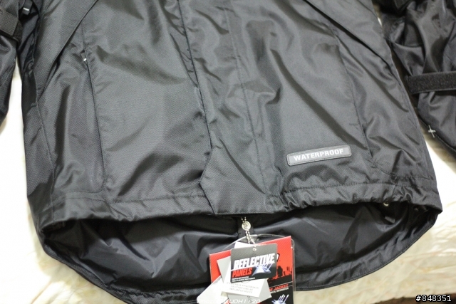 ICON  PATROL 防摔衣 & STRYKER KNEE ARMOR d3O護膝 入手分享