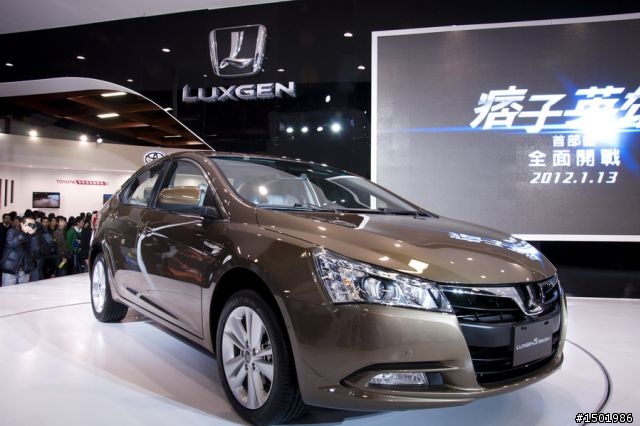 分享一些大家比較有興趣的車與車模- 2012台北車展