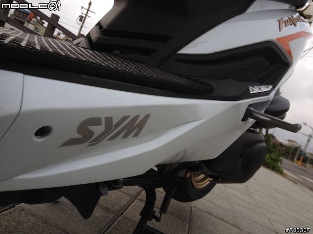 New Fighter ZR 特仕版 白色開箱
