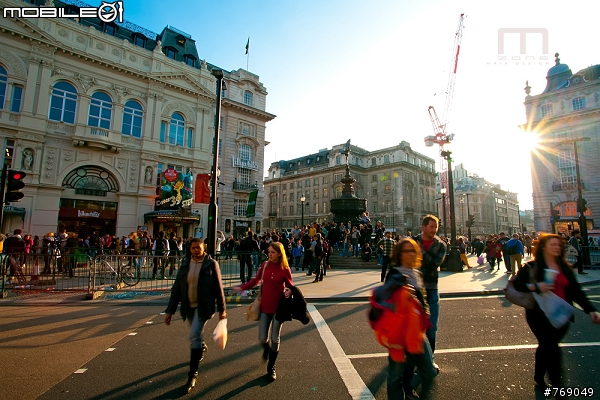 請問如果去英國會建議帶什麼鏡頭/12/22更新,分享英國照片及影片,感謝收看