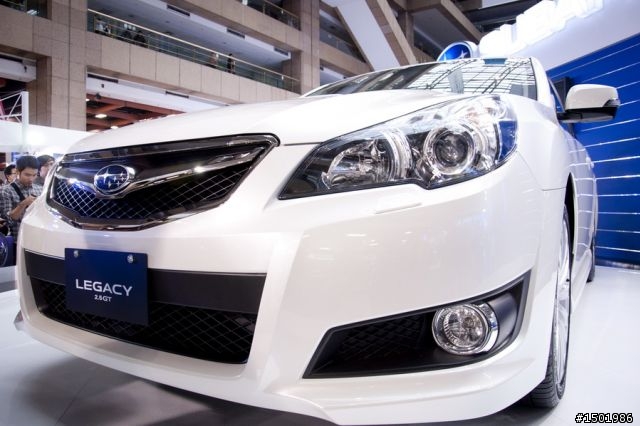 分享一些大家比較有興趣的車與車模- 2012台北車展