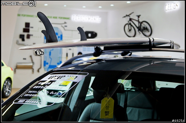 [小惡魔車展特派員]最動感的勁車與凱渥模特兒就在VOLVO !  (圖多)