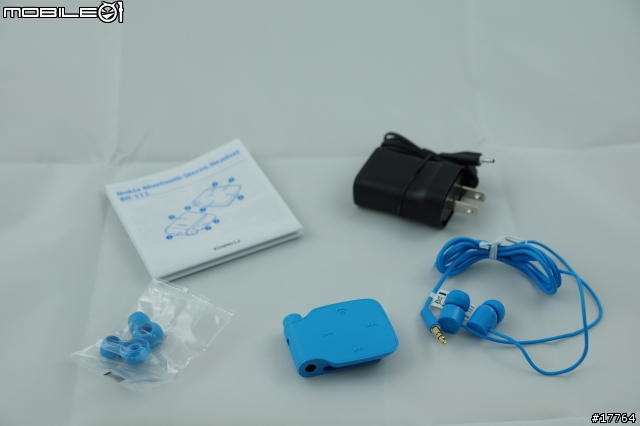 『極簡美學』Nokia Lumia 800 放手一搏 開箱文