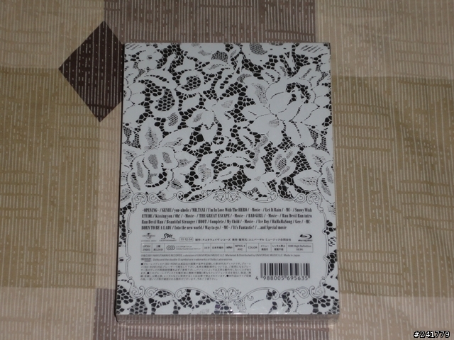 少女時代- JAPAN FIRST TOUR GIRLS' GENERATION 豪華初回限定盤BD  開箱