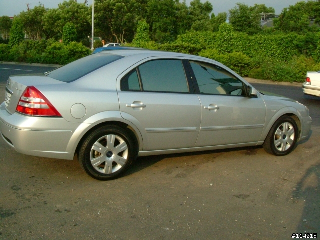 請問metrostar A+ 2004 可賣多少?