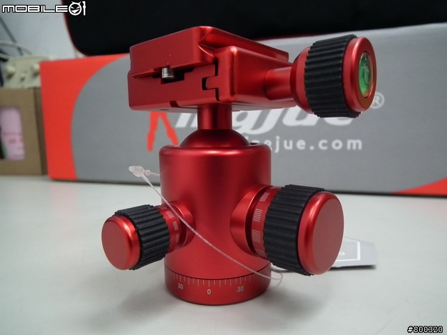 [分享] Kingjue CC-258 勁捷 四節 碳纖維 彩色腳架