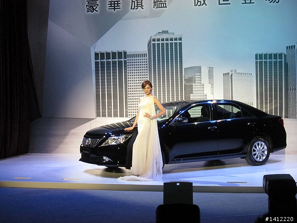 頂級99.9萬!!!All New Camry發表會第一手畫面~~~