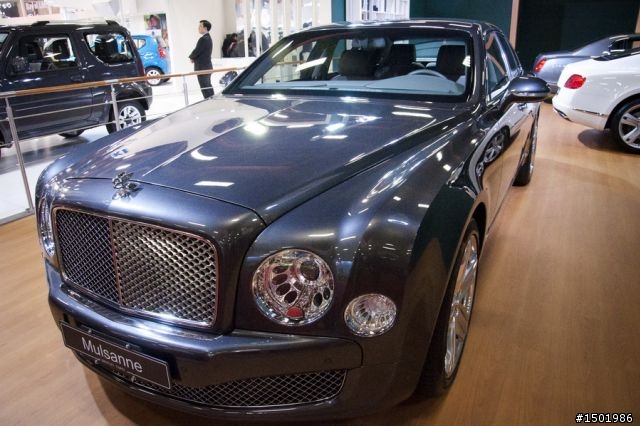 分享一些大家比較有興趣的車與車模- 2012台北車展