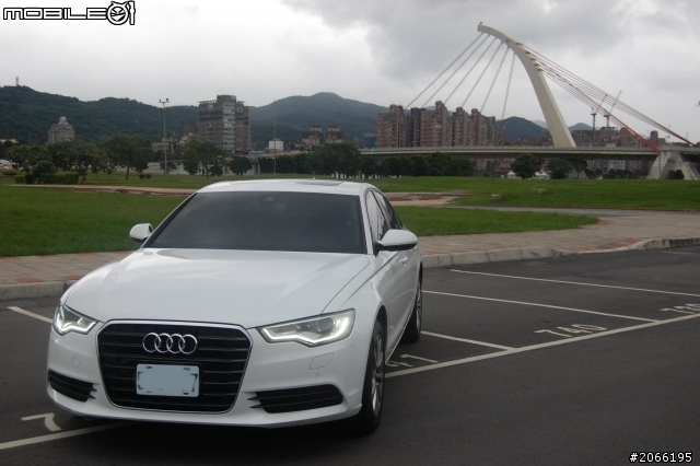 NEW A6 2.0T 白 開箱  （補  12/5 增了些照片