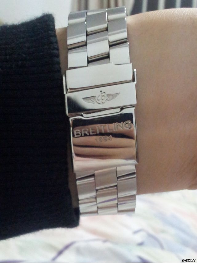 [開箱] Breitling Super Avenger 百年靈 超級復仇者 (圖多請見諒)