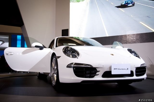 分享一些大家比較有興趣的車與車模- 2012台北車展