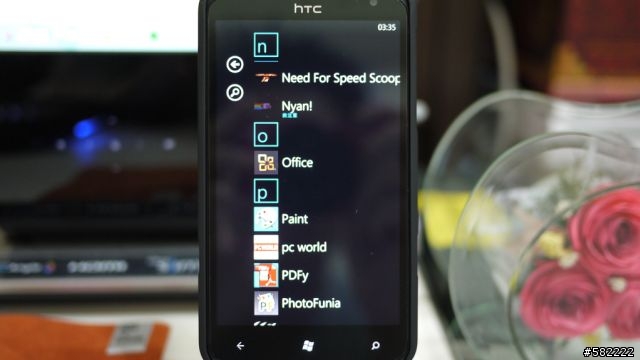 HTC 4.7吋泰坦 台灣大芒果開箱~(*从'∀')♪゛大芒果吞掉Galaxy Note/iPad/MAC air!