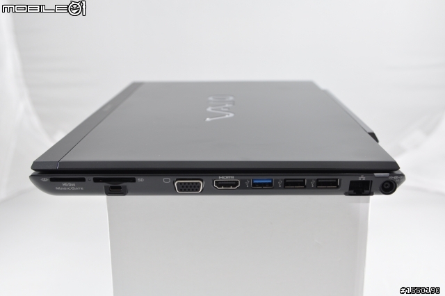 SONY VAIO - VPCSA33GW  遲來的開箱 [圖多!!!]