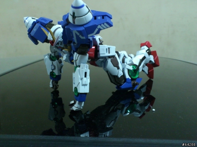 [分享]蒼藍流星LAYZNER雷茲納+METAL BUILD鋼彈00 七劍+超合金佛朗基
