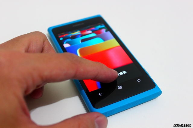 歡迎回來！Nokia Lumia 800 開箱文！