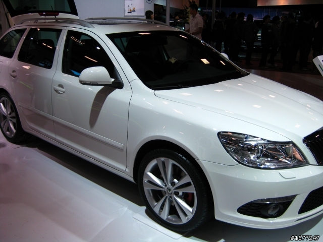 台北車展的SKODA 拍了機張分享一下!