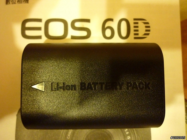我的60D電池是原廠的嗎?(有圖片)