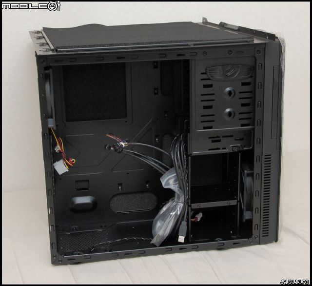 【開箱】靜音Silencio 550的平價孿生版CM Silencio 450機殼