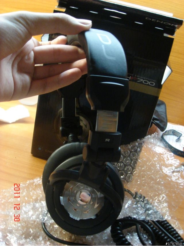 [開箱]{水貨}Denon HP700 +[請益] DAC和隨身聽抉擇