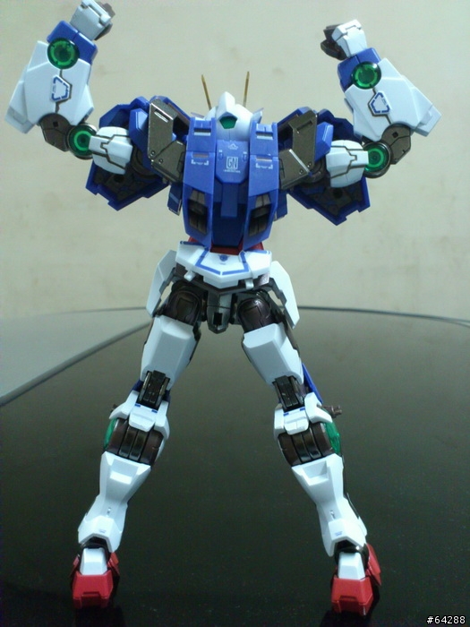 [分享]蒼藍流星LAYZNER雷茲納+METAL BUILD鋼彈00 七劍+超合金佛朗基