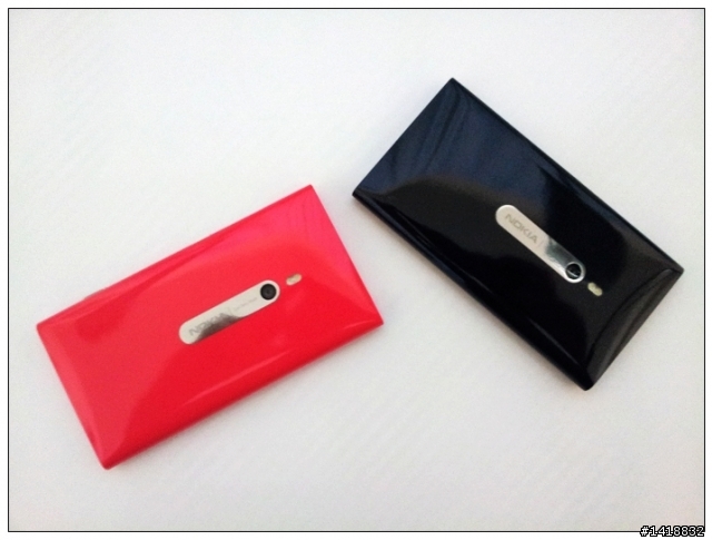 簡易開，NOKIA 800，黑&粉，一起來