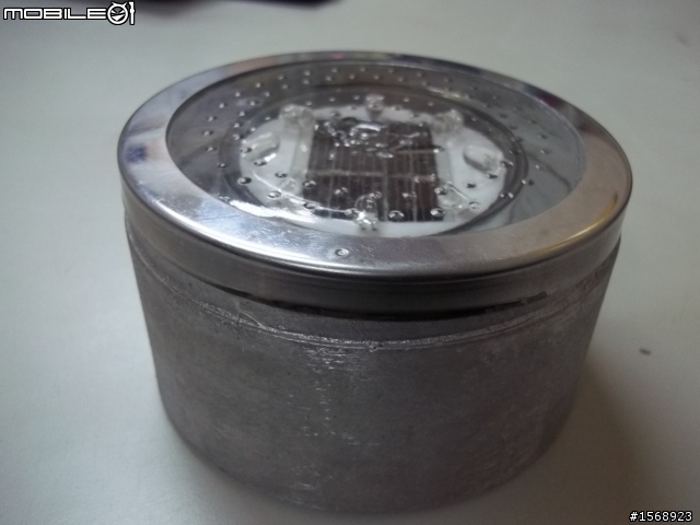 請問各位大大有人知道太陽能地埋燈嗎?