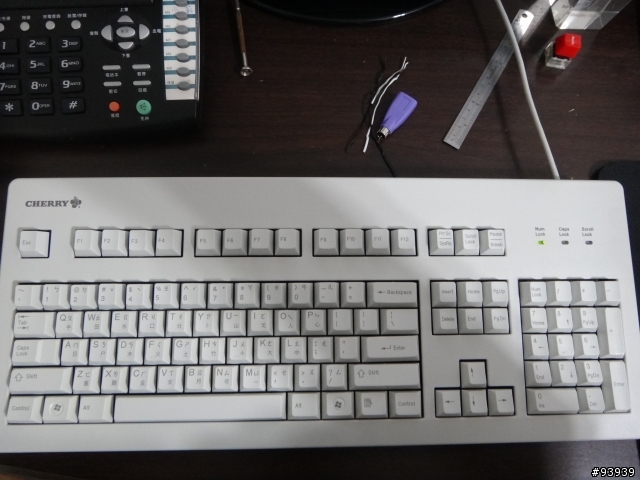 [簡易開箱]CHERRY G80-3000 白色 青軸