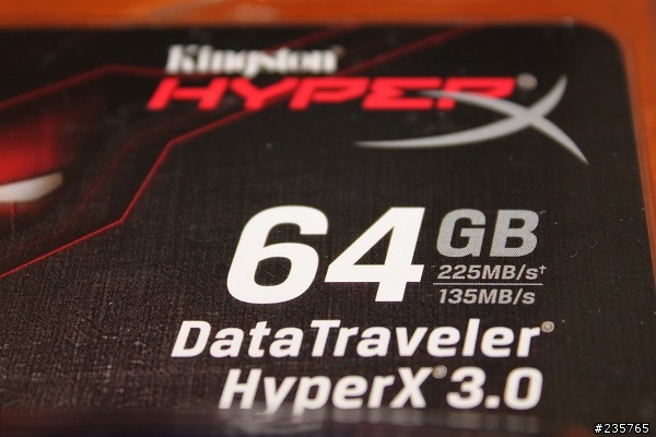 [開箱測試]極速狂飆的驚豔！Kingston DT HyperX 3.0隨身碟飆速登場！