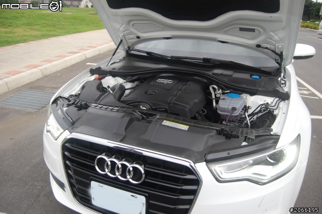 NEW A6 2.0T 白 開箱  （補  12/5 增了些照片
