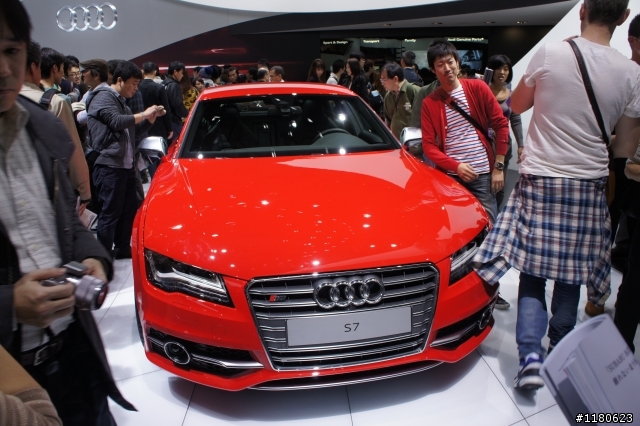 東京車展 - AUDI R8 GT, S7