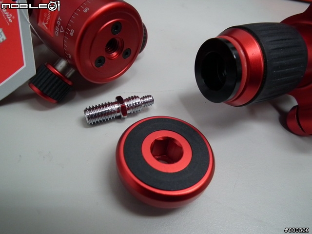 [分享] Kingjue CC-258 勁捷 四節 碳纖維 彩色腳架